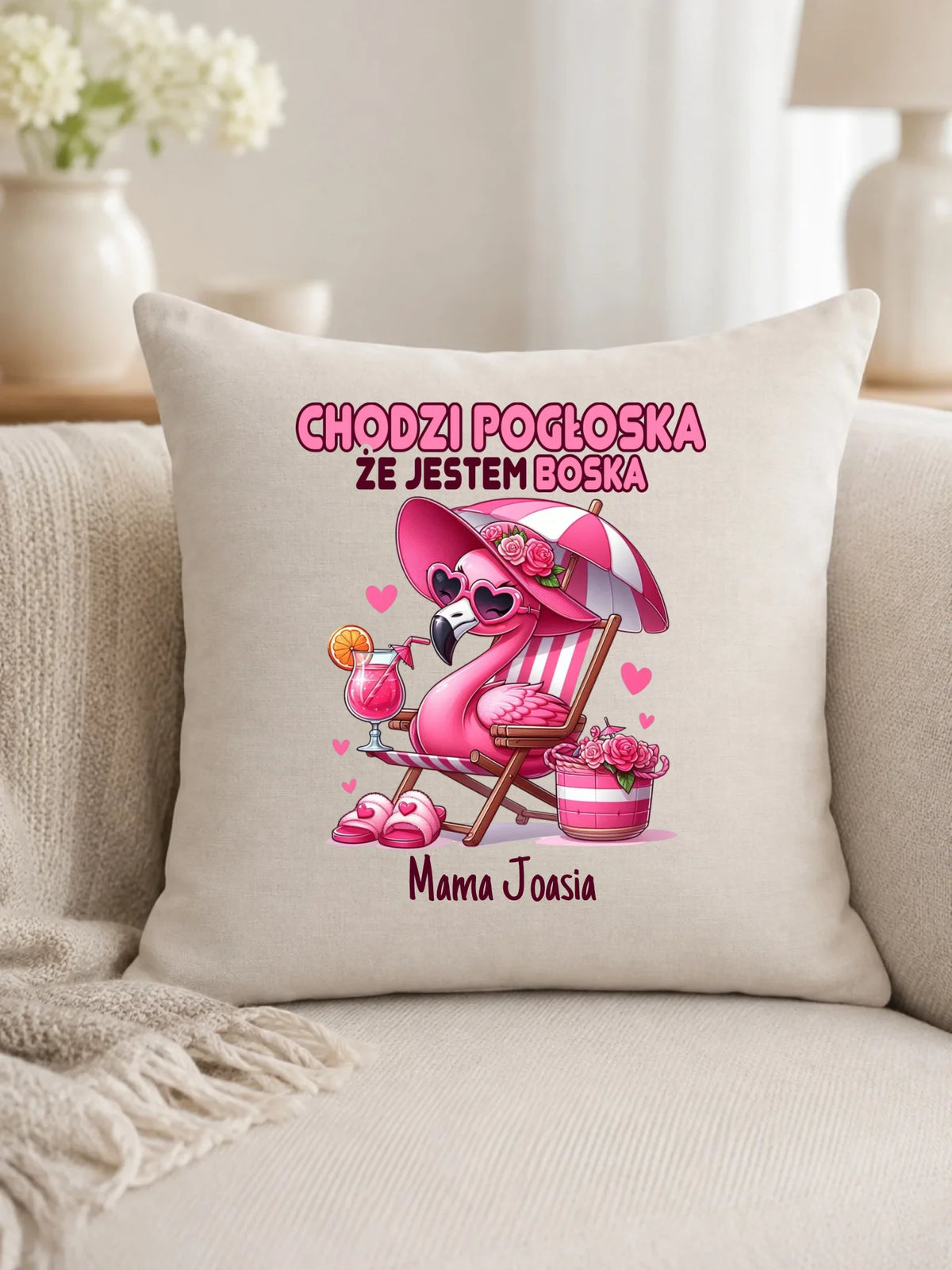 Poduszka dla mamy - Chodzi pogłoska, że jestem boska - personalizowana DM14
