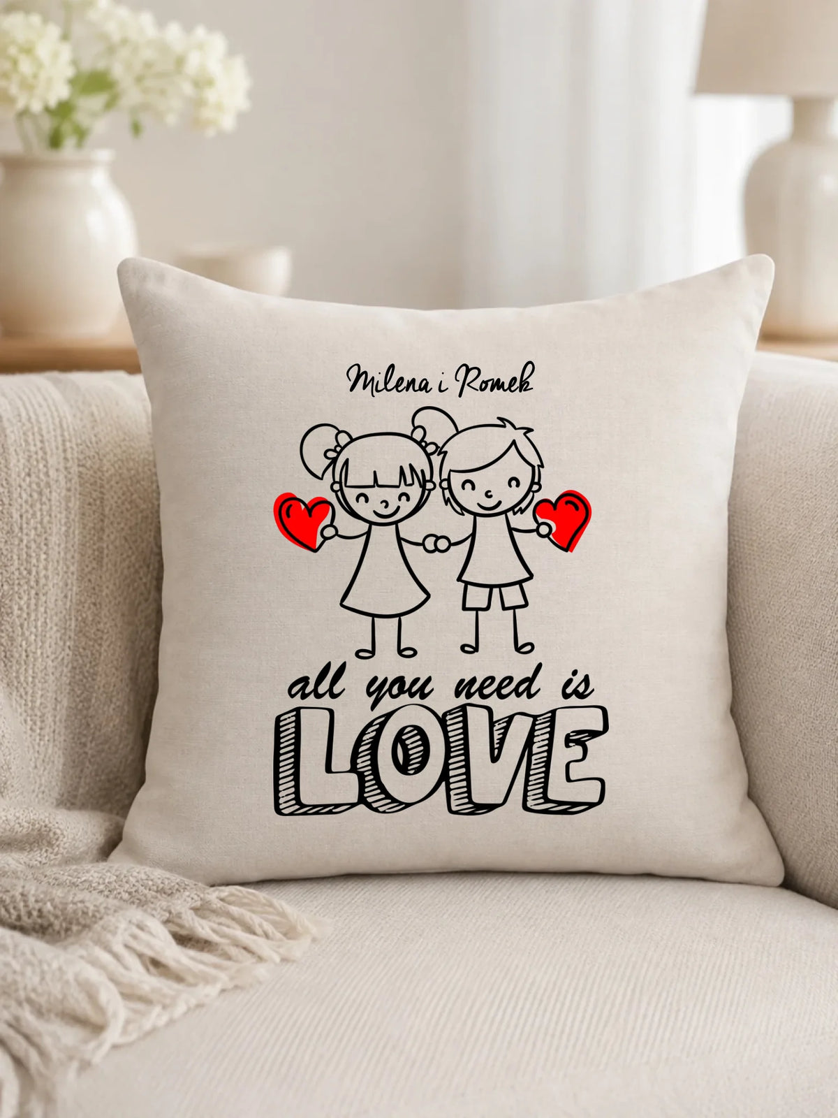 Poduszka dla par - All You need is love - personalizowana W13