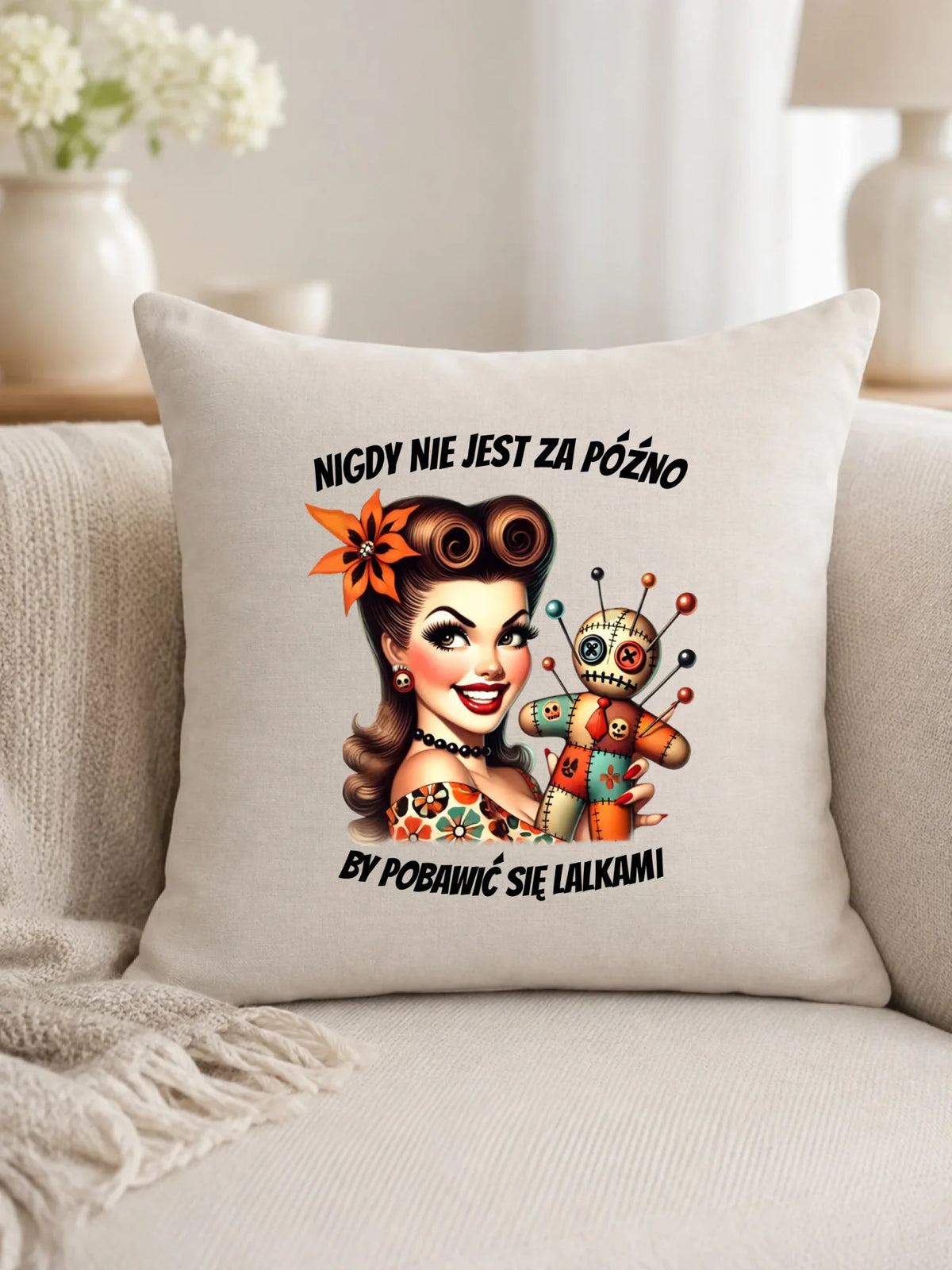 Poduszka dla niej - Laleczka Voodoo retro DZ21