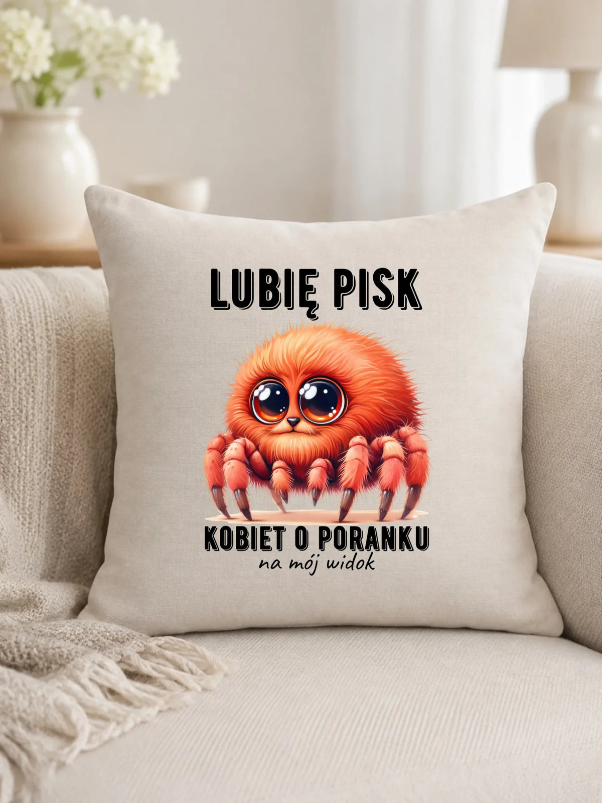 Poduszka - prezent dla chłopaka - Lubię pisk kobiet DCH14