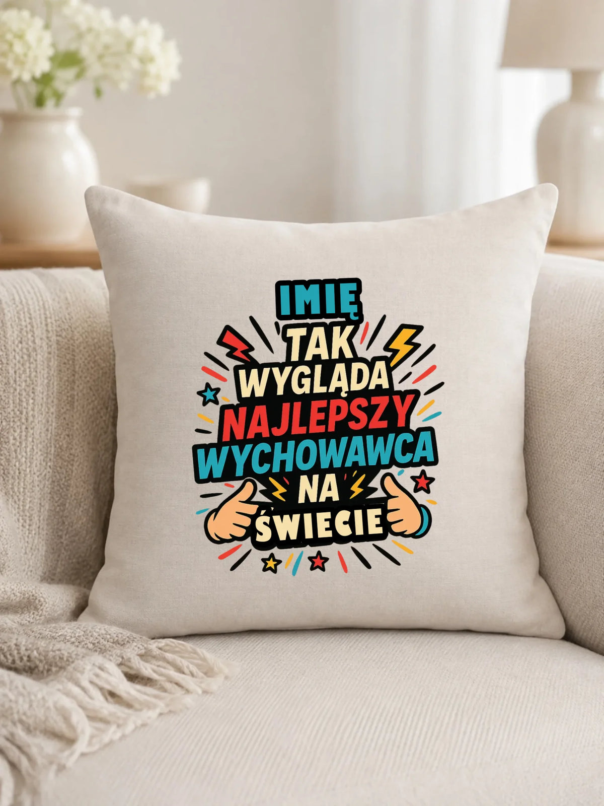 Tak wygląda najlepszy wychowawca na świecie | Poduszka z imieniem na prezent N31