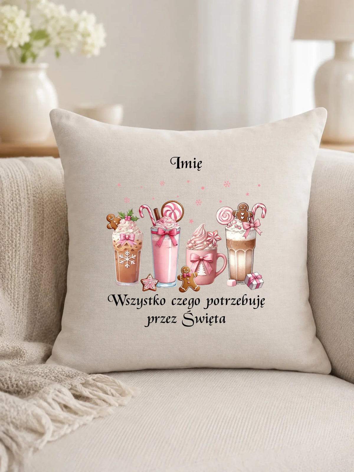 Poduszka świąteczna - Zimowa kawa Wszystko czego potrzebuję przez Święta - personalizowana BN46