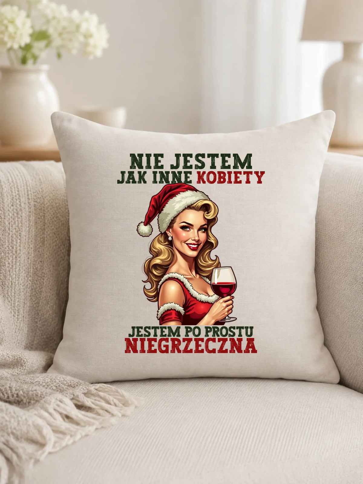 Poduszka świąteczna - prezent dla niej - Nie jestem jak inne kobiety BN03