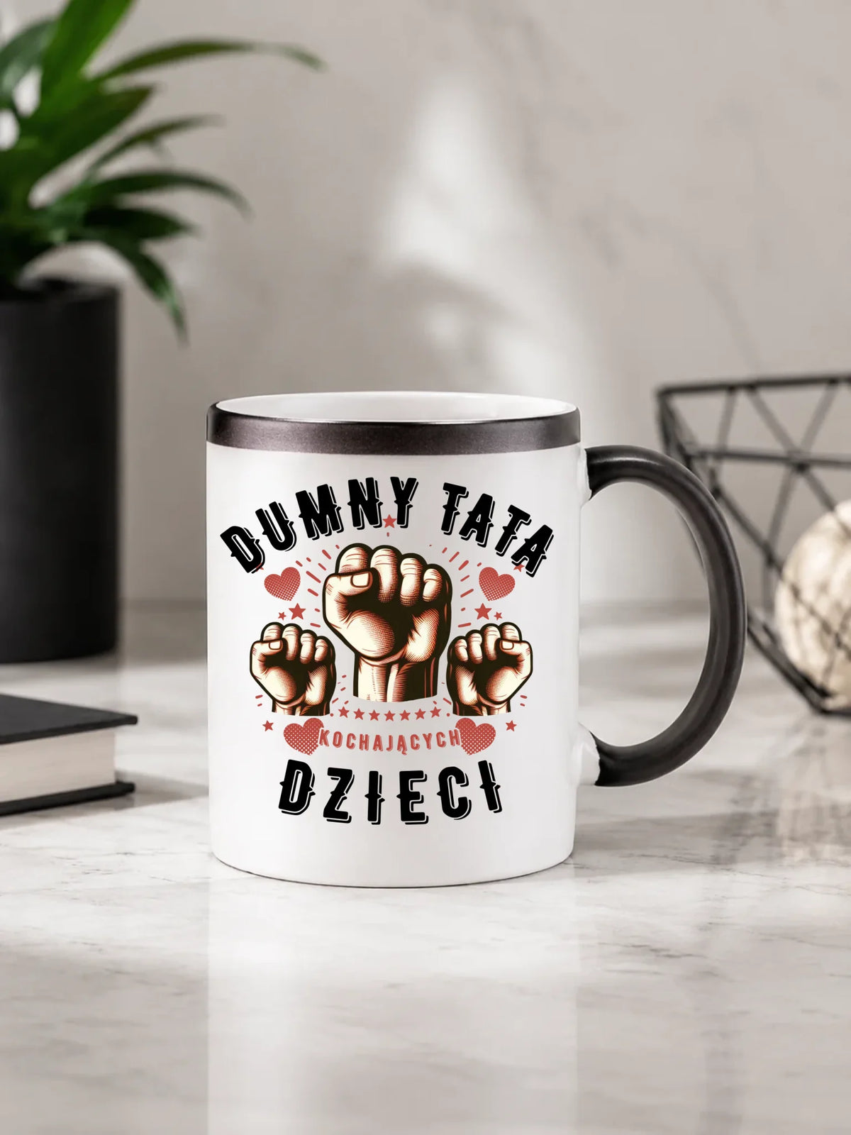 Dumny tata kochających dzieci | Kubek magiczny dla taty DT44