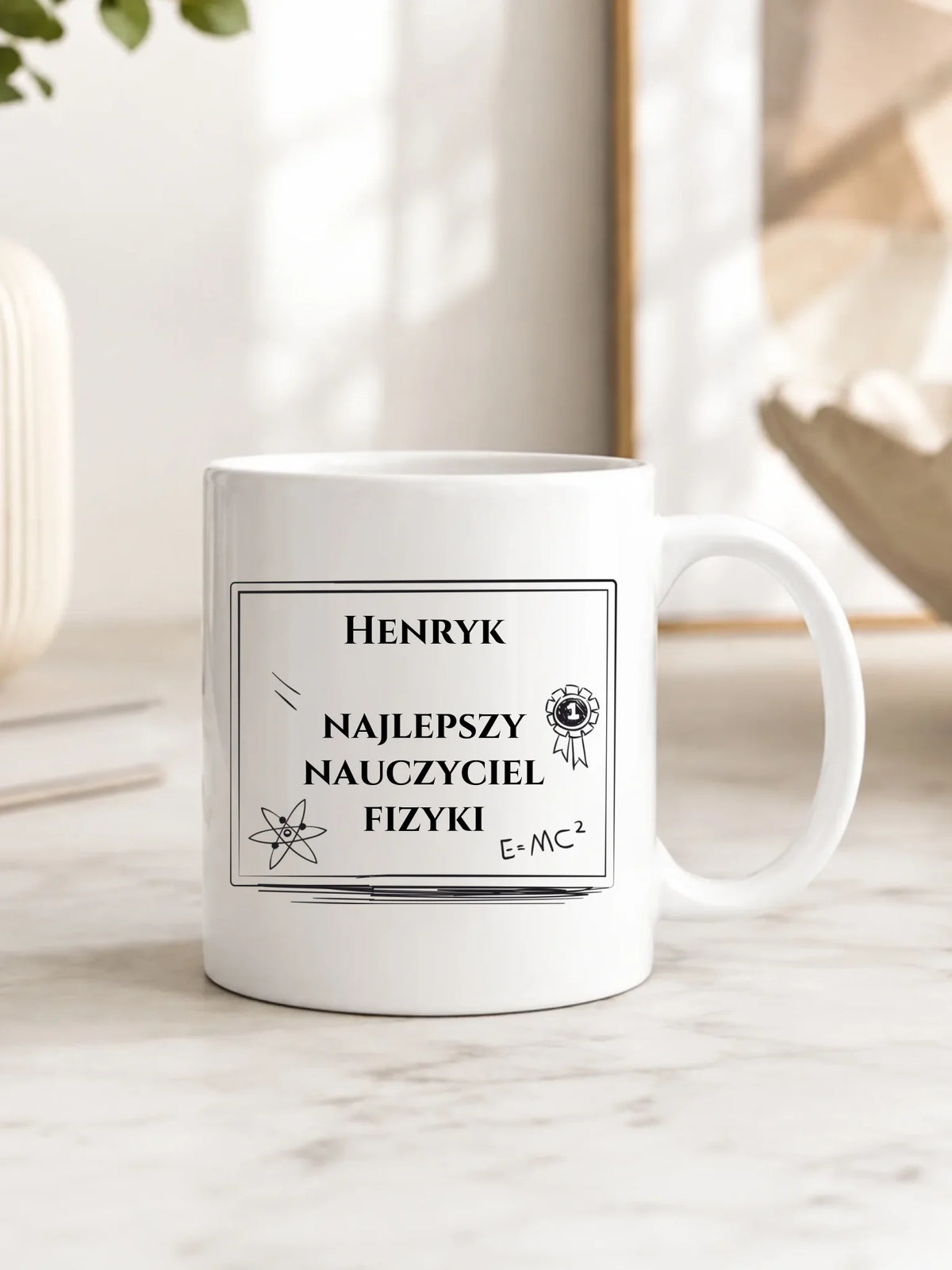 Kubek z imieniem dla nauczyciela lub nauczycielki fizyki N66