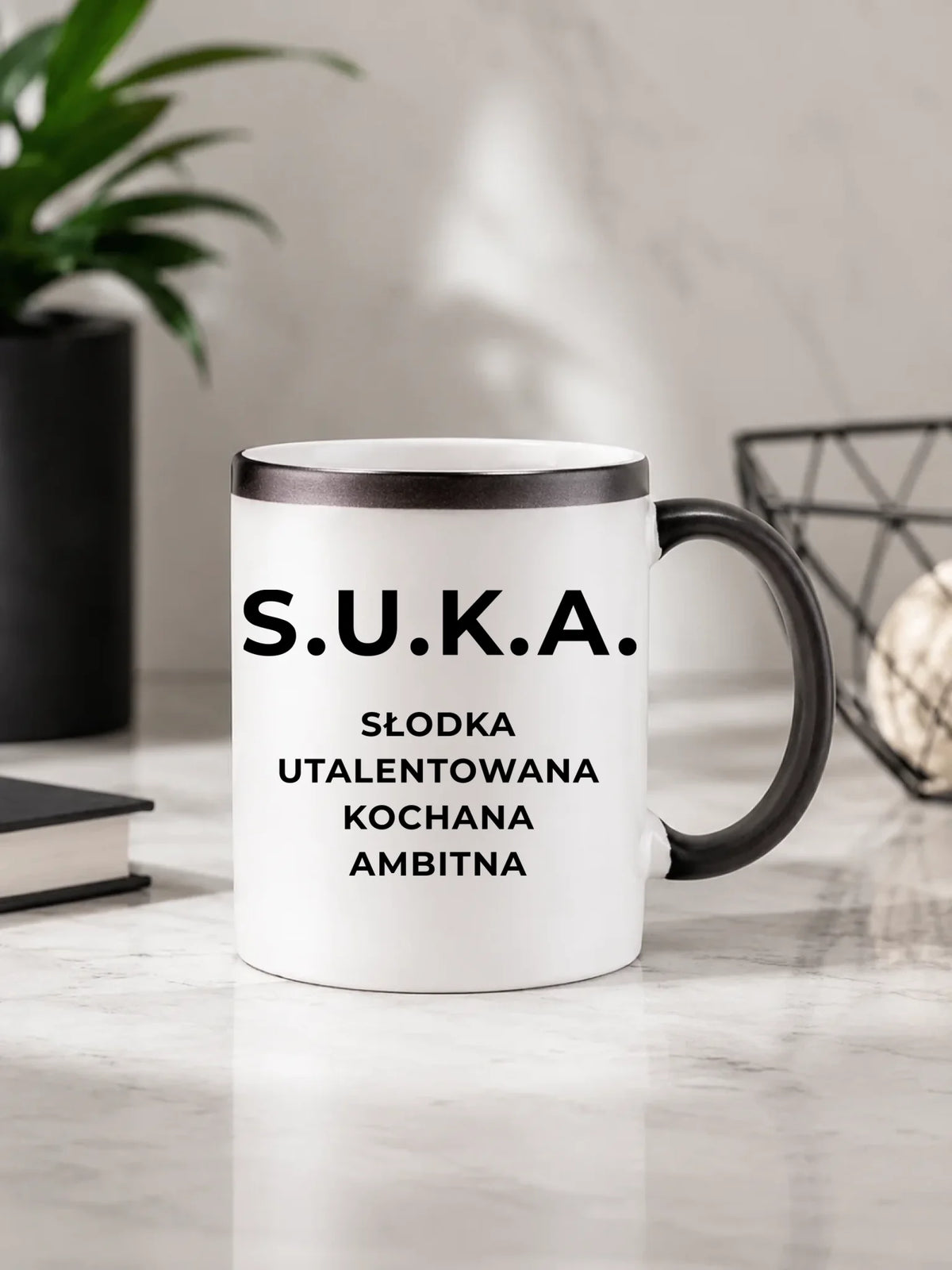 Kubek magiczny - S.U.K.A. - śmieszny prezent dla niej - bez cenzury DZ16