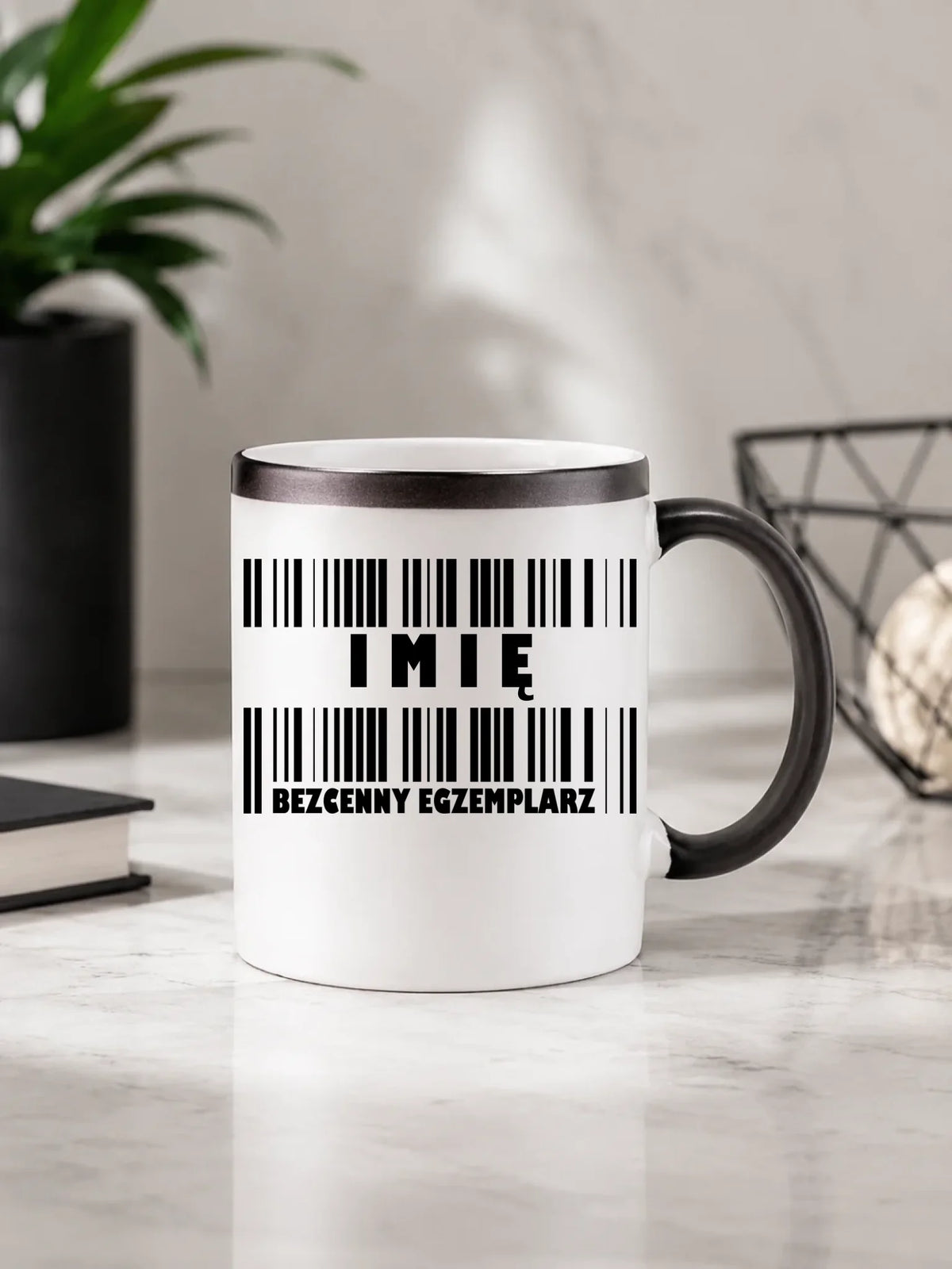 Kubek magiczny - Bezcenny egzemplarz prezent dla niego - personalizowany DCH07