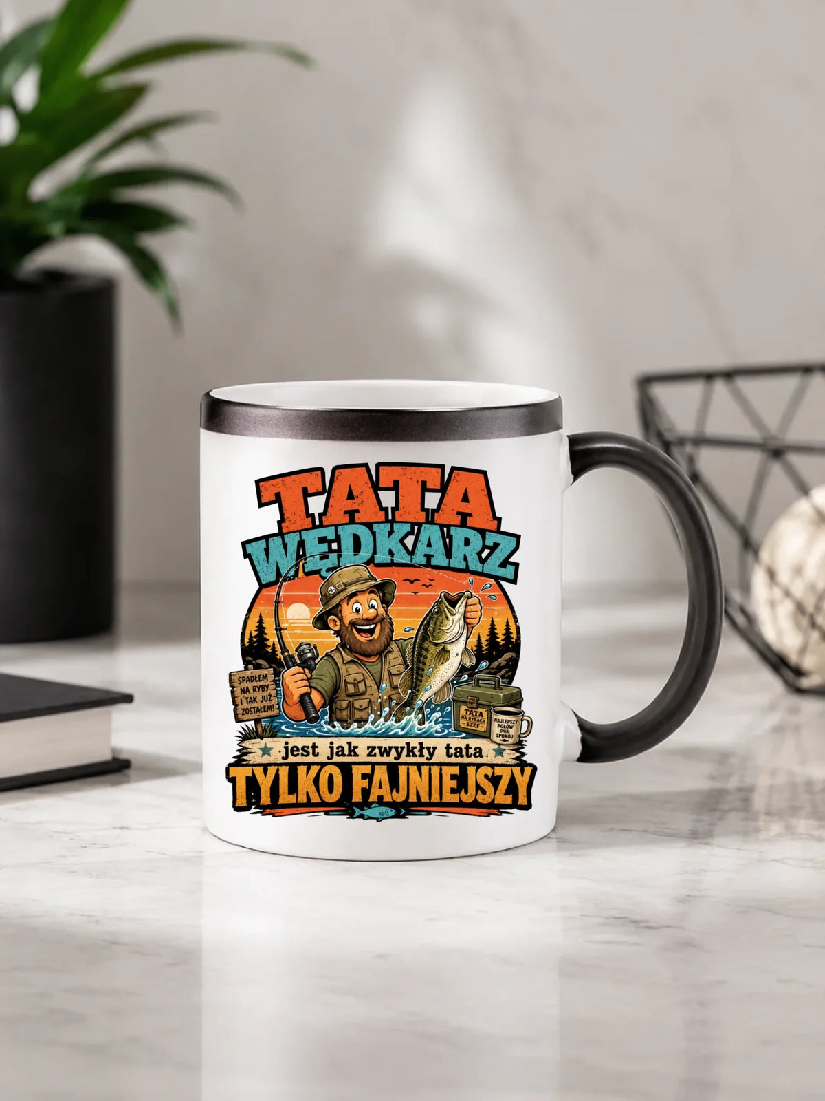 Kubek magiczny dla taty wędkarza - Tata wędkarz DT06