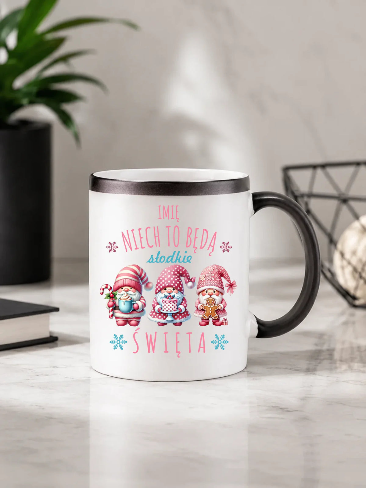 Kubek magiczny świąteczny - Skrzaty Słodkie Święta - personalizowany BN57