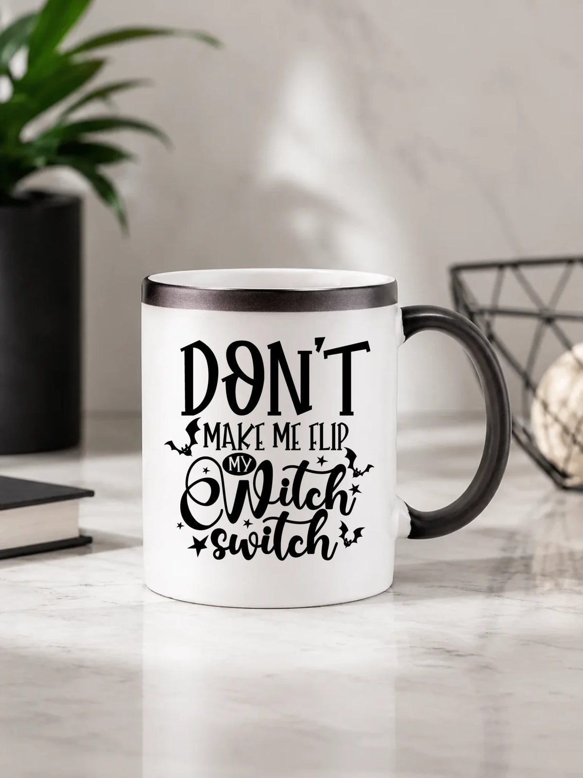 Kubek magiczny na Halloween - Don't make me flip my witch switch - śmieszny HL11