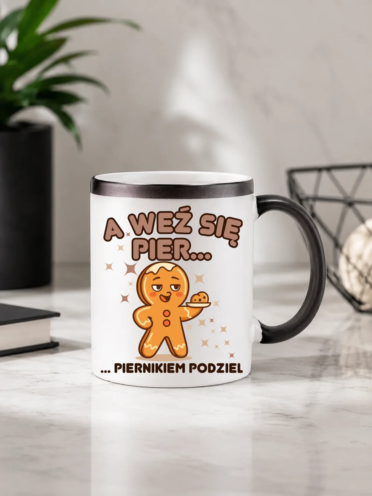 Kubek magiczny świąteczny - Piernik A weź się pier... piernikiem podziel BN87