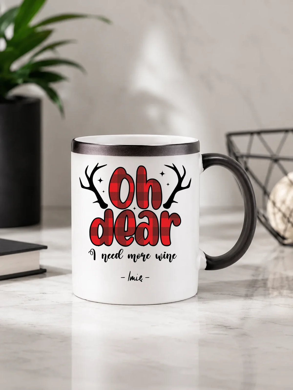 Kubek magiczny świąteczny - Oh dear I need more wine - personalizowany BN63