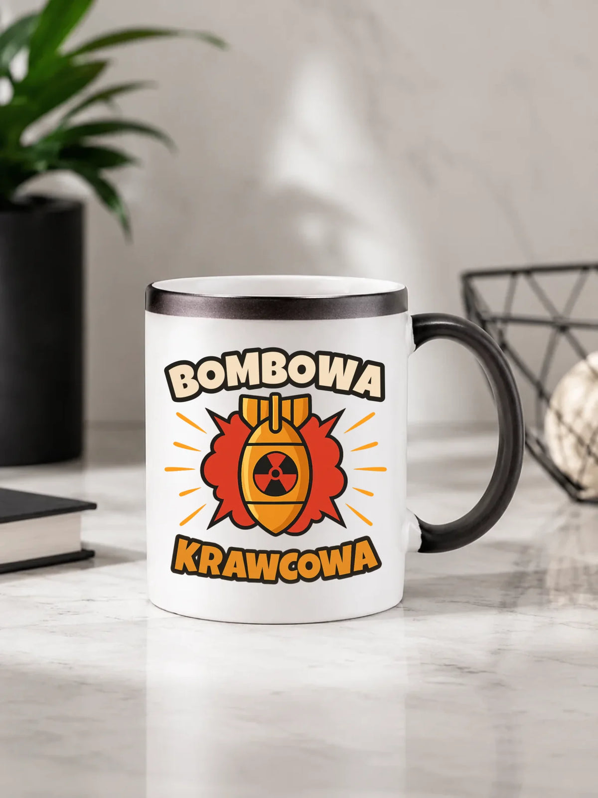 Kubek magiczny szyciowy dla krawcowej - Bombowa krawcowa HS37