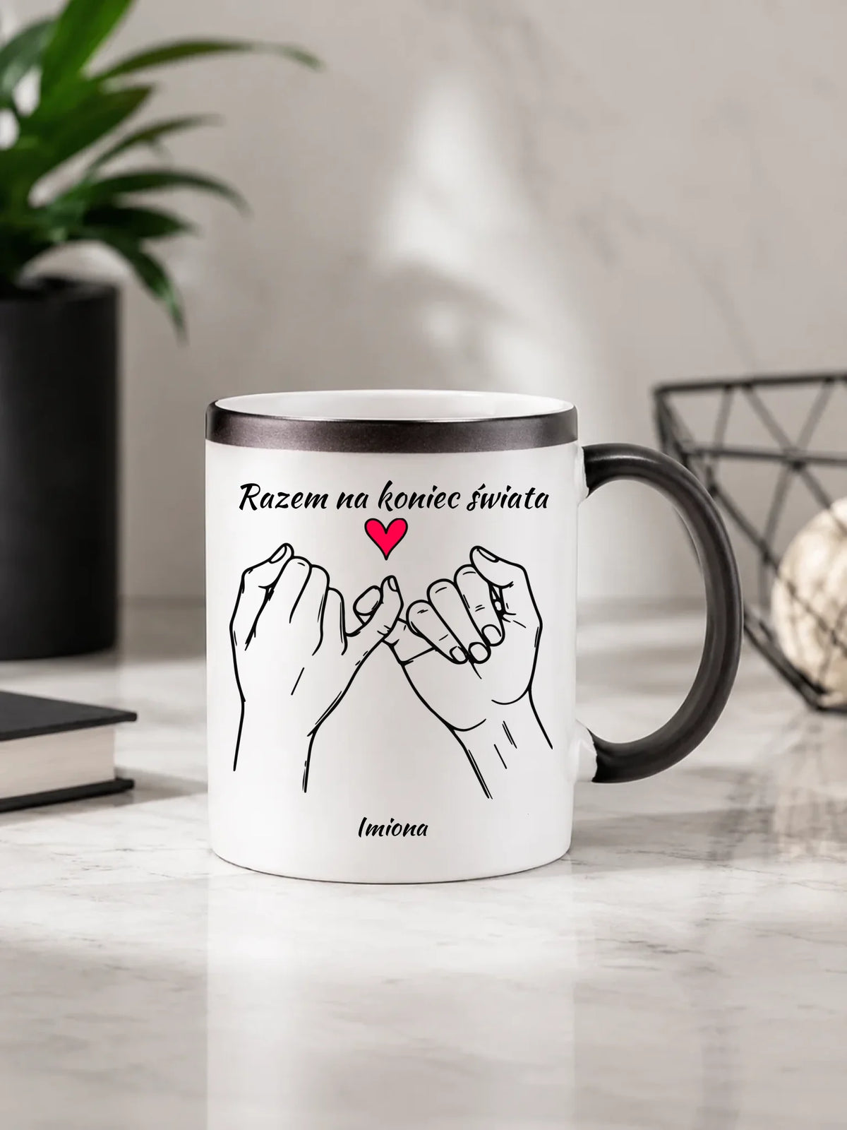 Kubek magiczny dla par - Razem na koniec świata - personalizowany W60