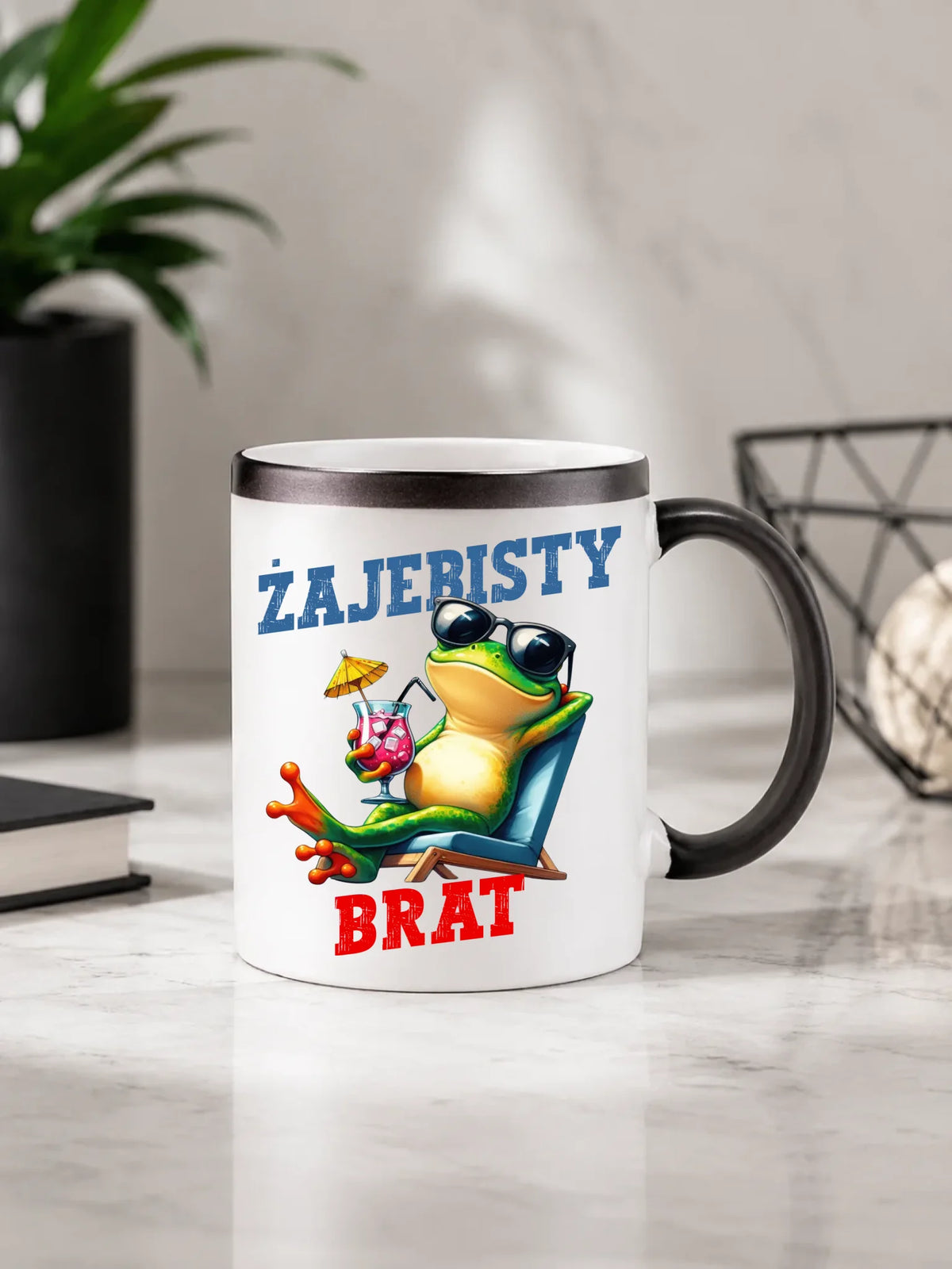 Kubek magiczny dla brata - Żajebisty Brat DB01