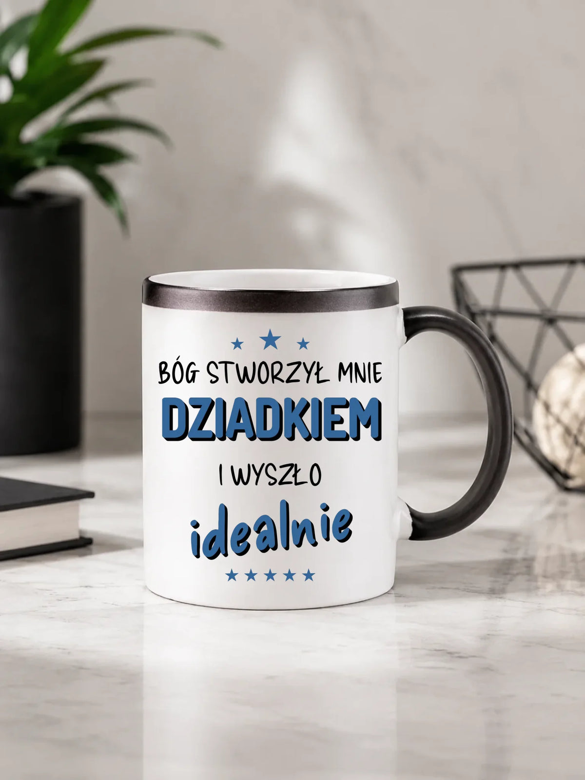 Kubek magiczny dla dziadka - Bóg stworzył mnie dziadkiem i wyszło idealnie D08