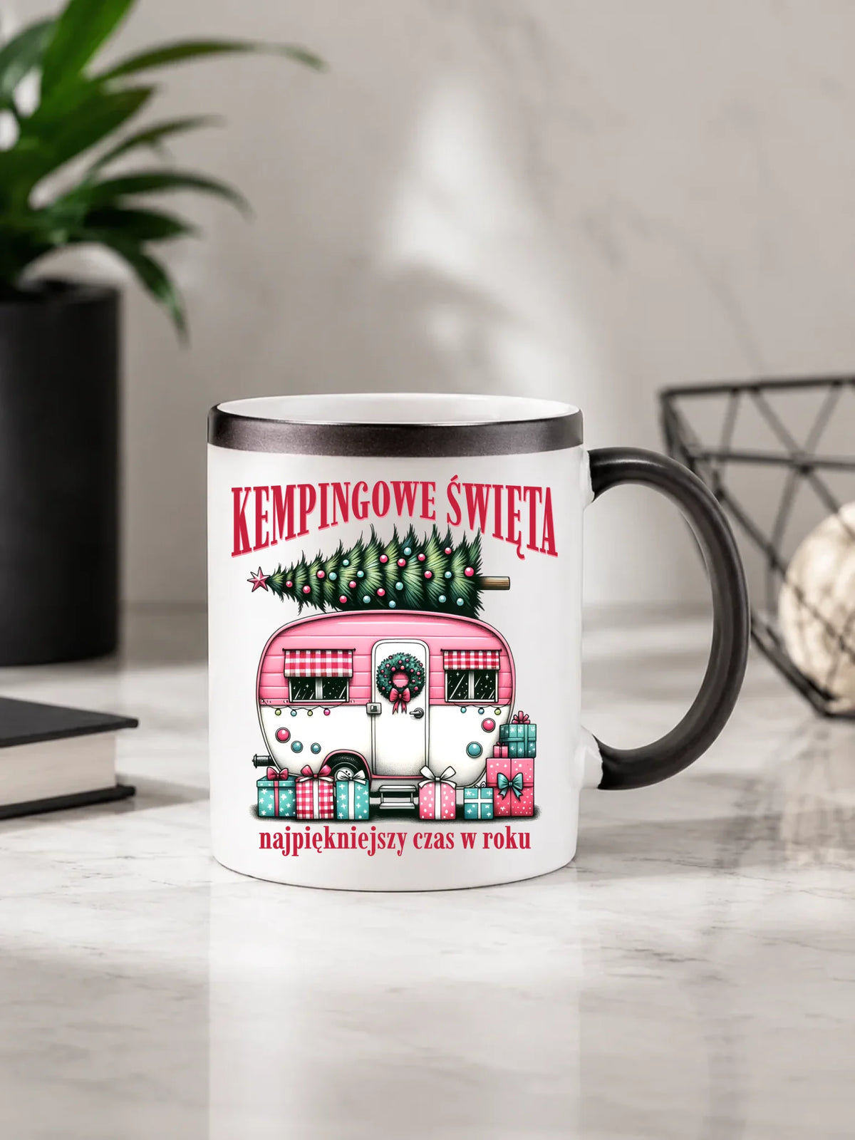 Kubek magiczny świąteczny - Kamper Kempingowe Święta BN40