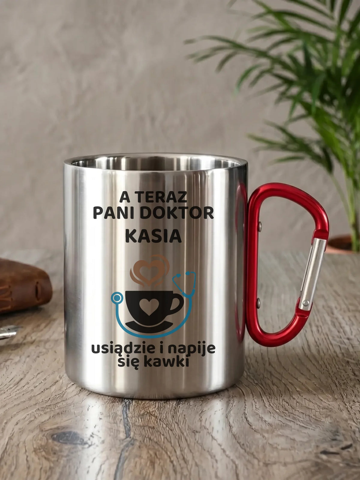 Kubek turystyczny dla Pani Doktor - Napije się kawki - personalizowany ZL04