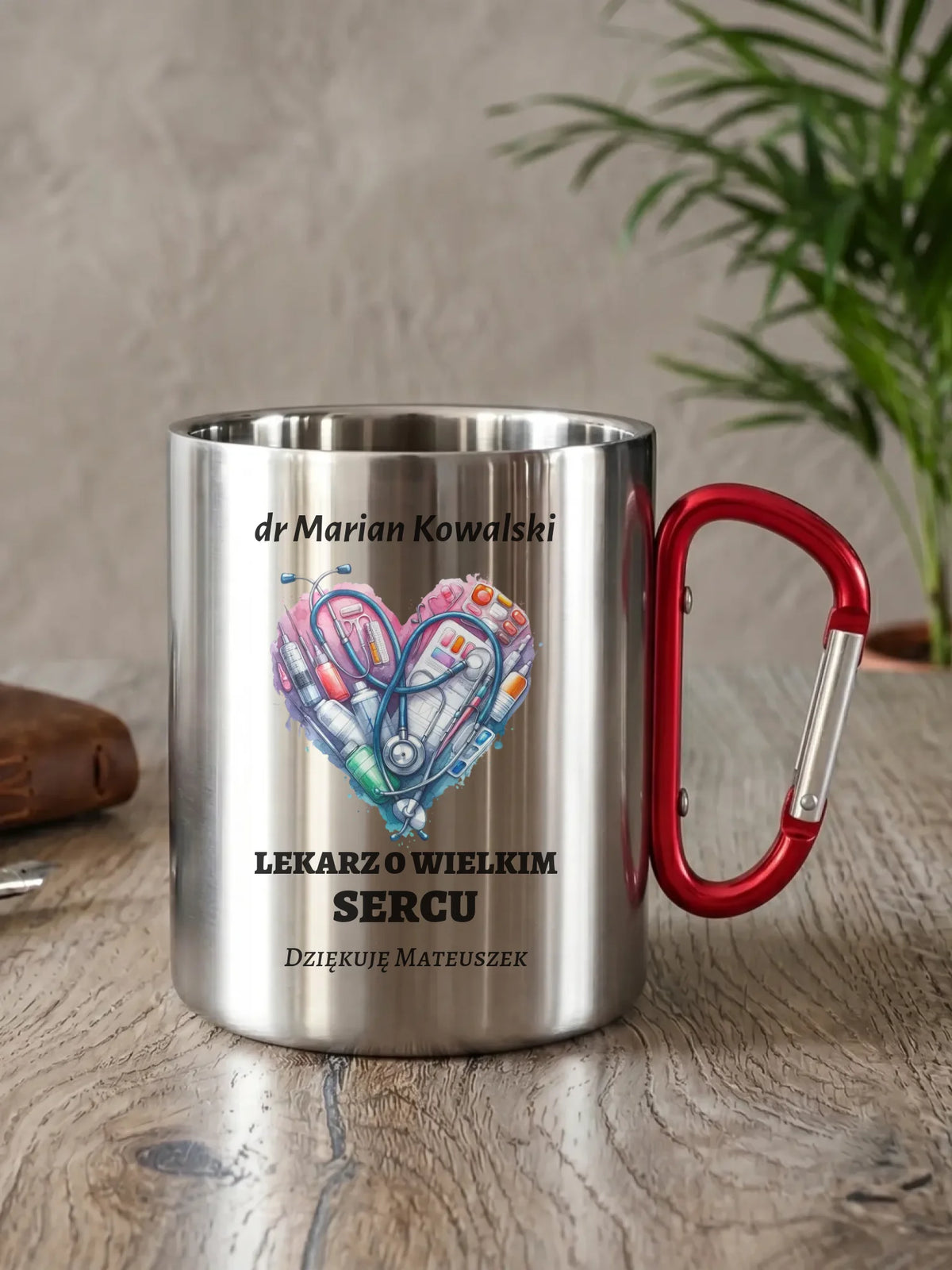 Kubek turystyczny dla lekarza - Lekarz o wielkim sercu - personalizowany ZL02