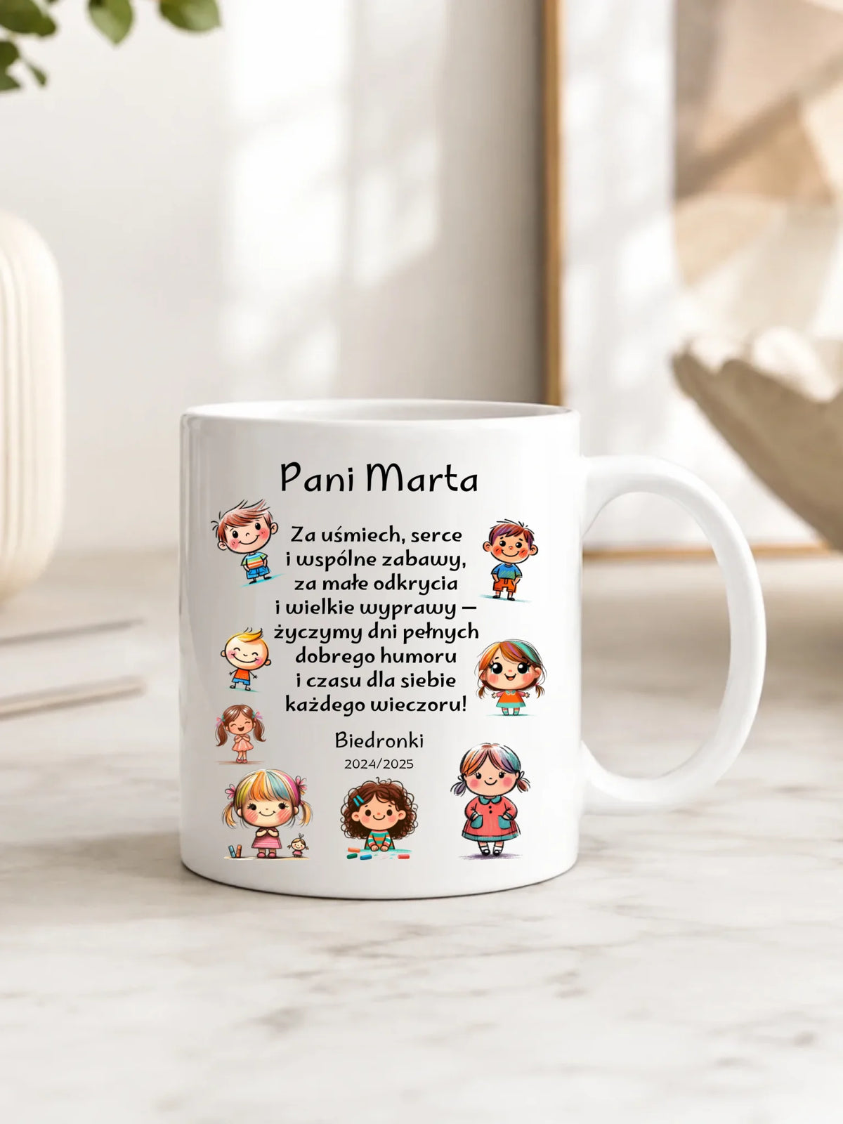 Kubek dla przedszkolanki z wierszykiem i nazwą grupy - personalizowany N03
