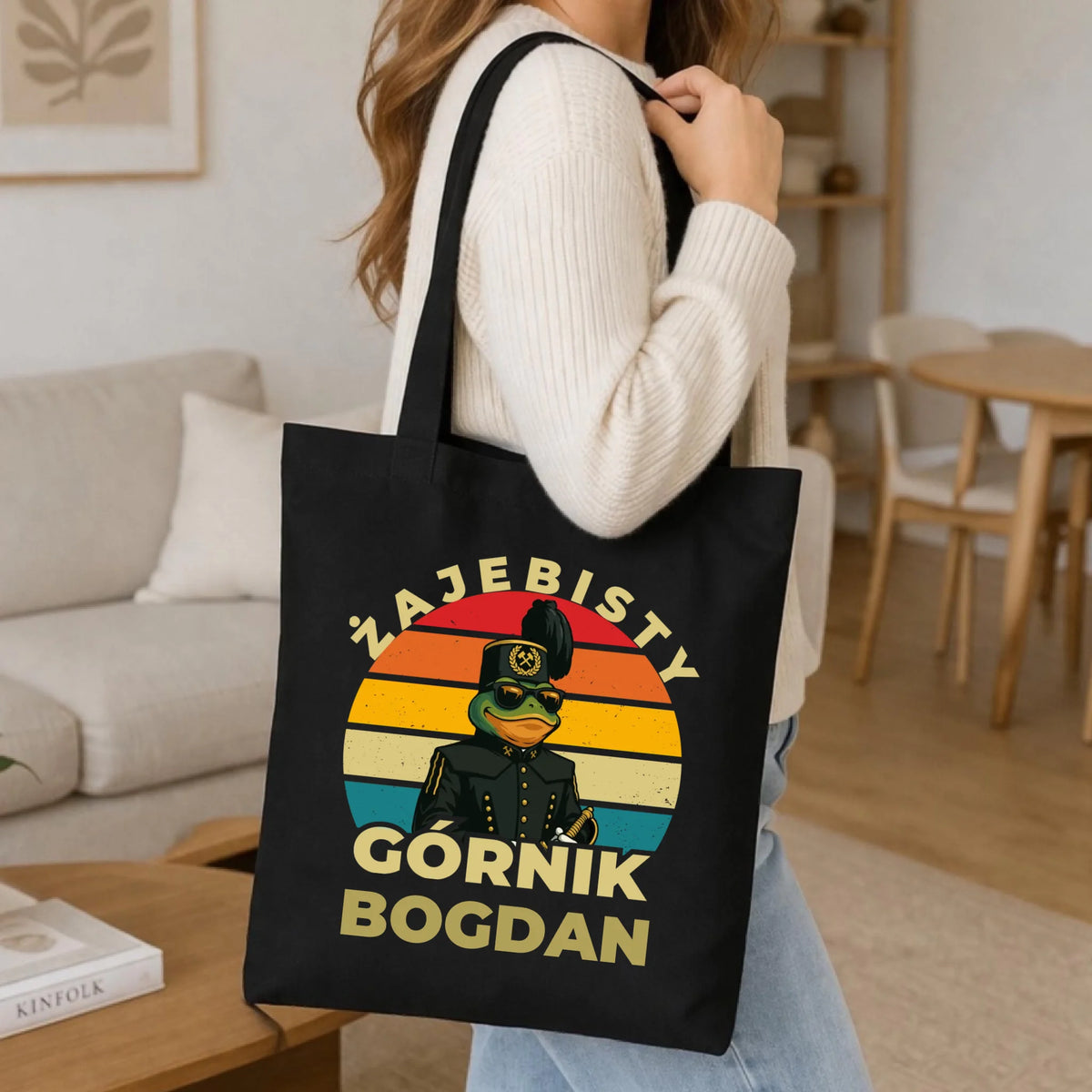 Prezent dla męża czarna torba bawełniana z imieniem i nadrukiem - Żajebisty Górnik z imieniem