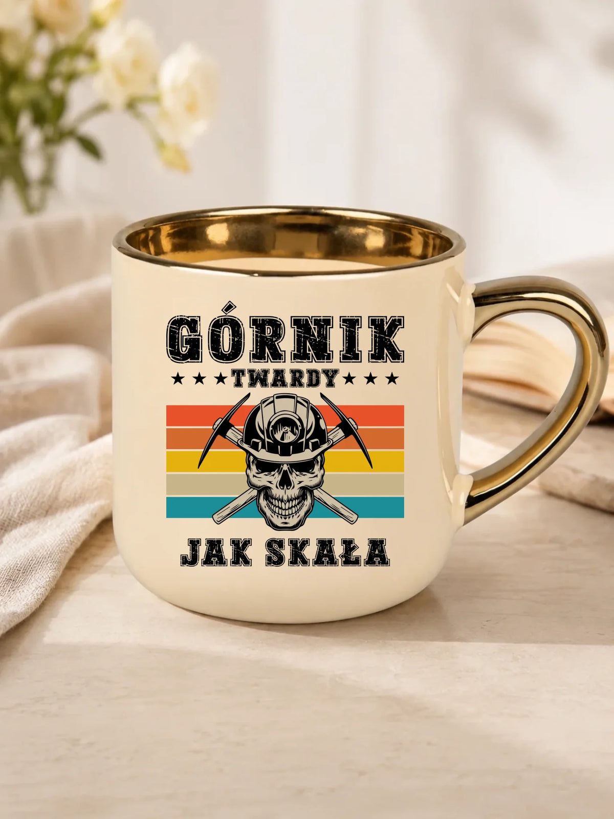Kubek ze złotym rantem dla górnika - Twardy jak skała