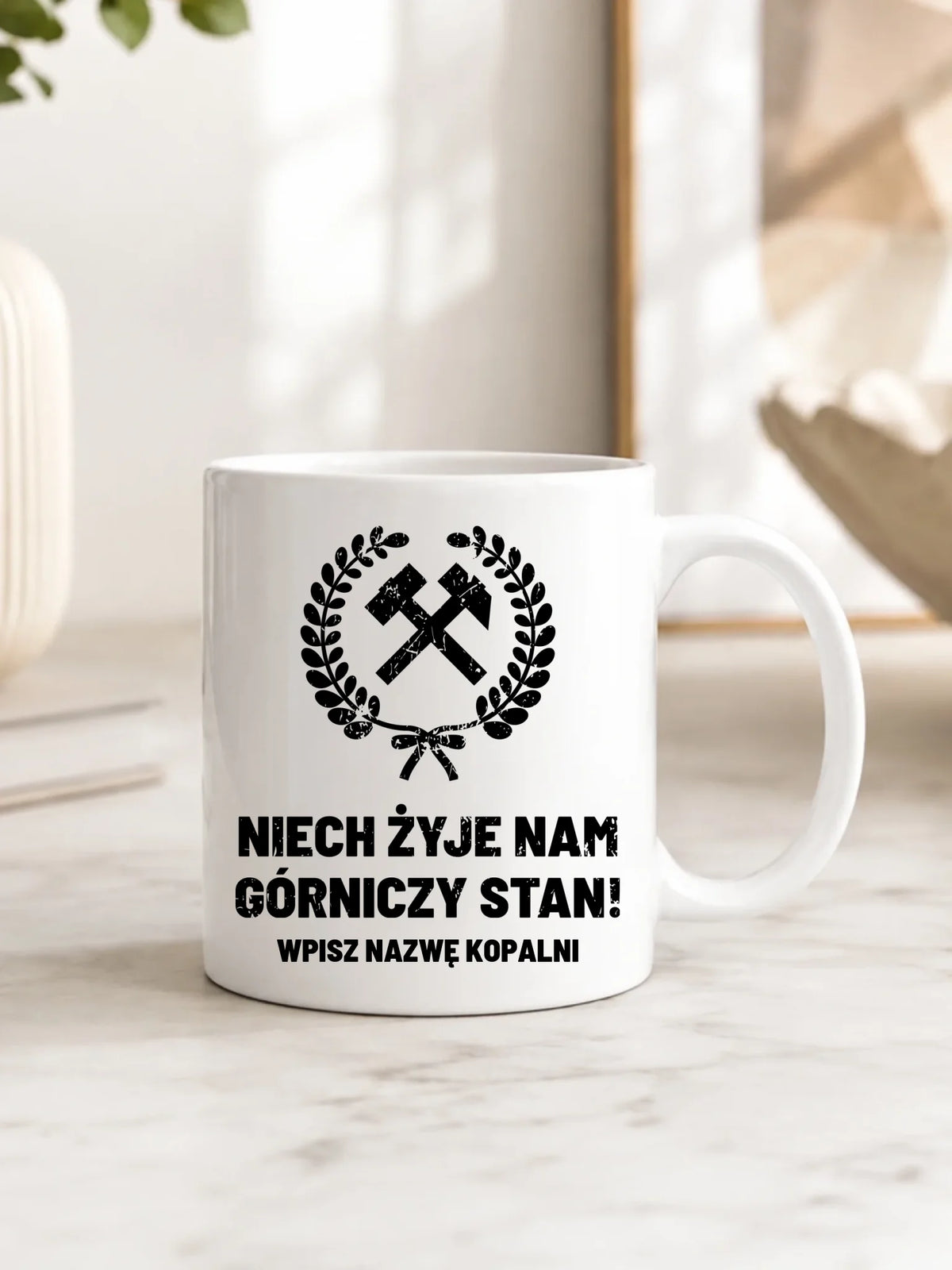 Prezent na Barbórkę biały kubek z nazwą kopalni i nadrukiem - Niech żyje nam górniczy stan