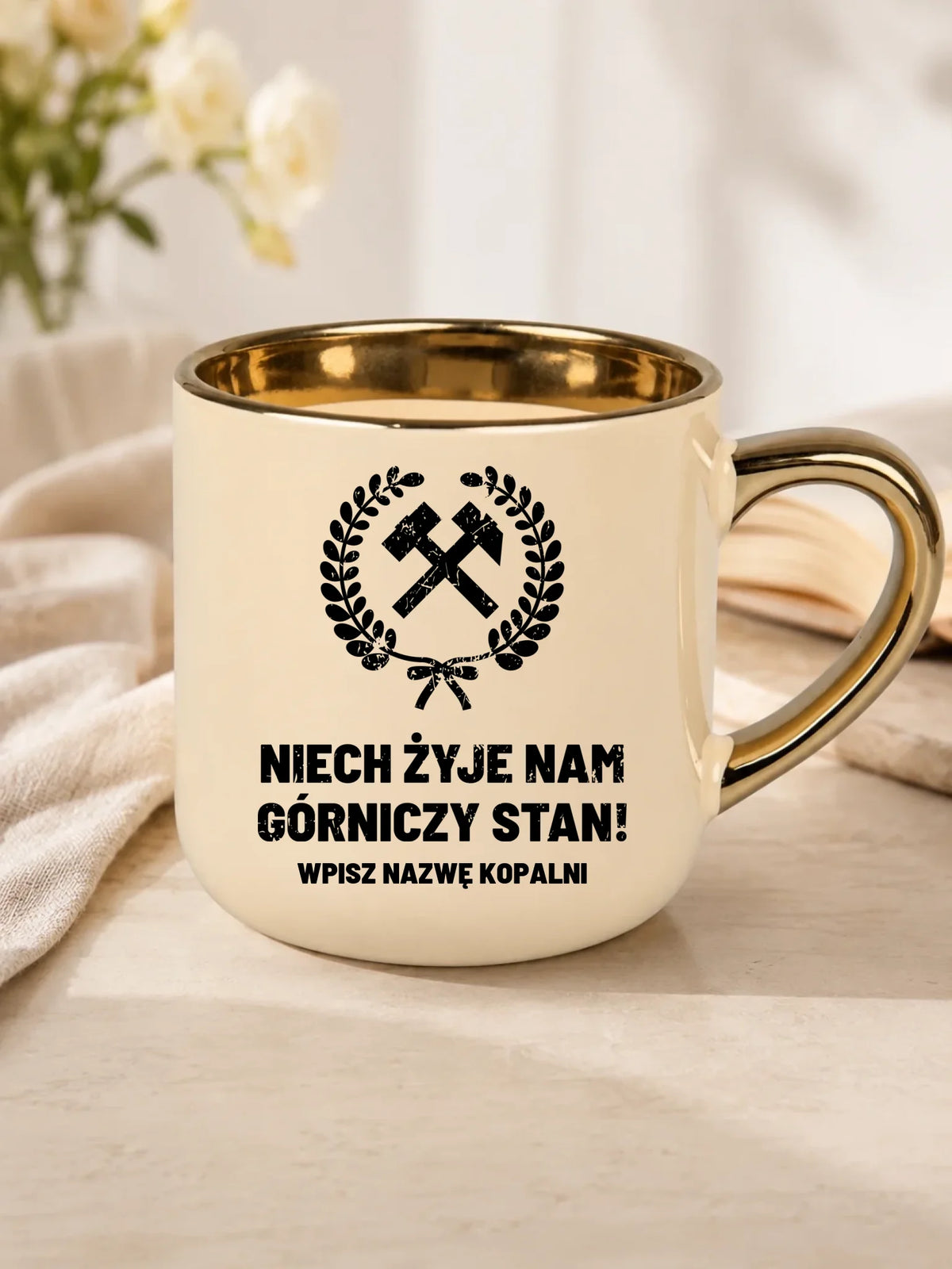 Prezent na Dzień Górnika kubek ze złotym rantem, nazwą kopalni i nadrukiem - Niech żyje nam górniczy stan