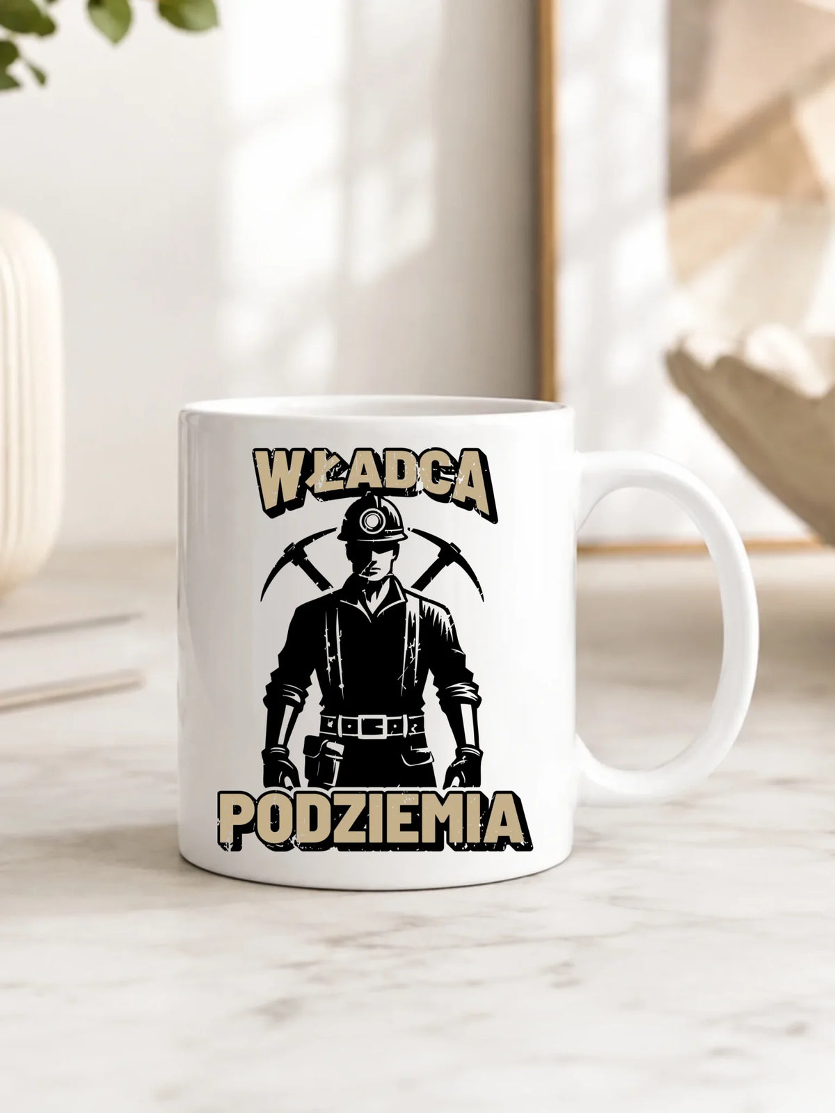 Prezent na Barbórkę biały kubek z nadrukiem - Władca Podziemia