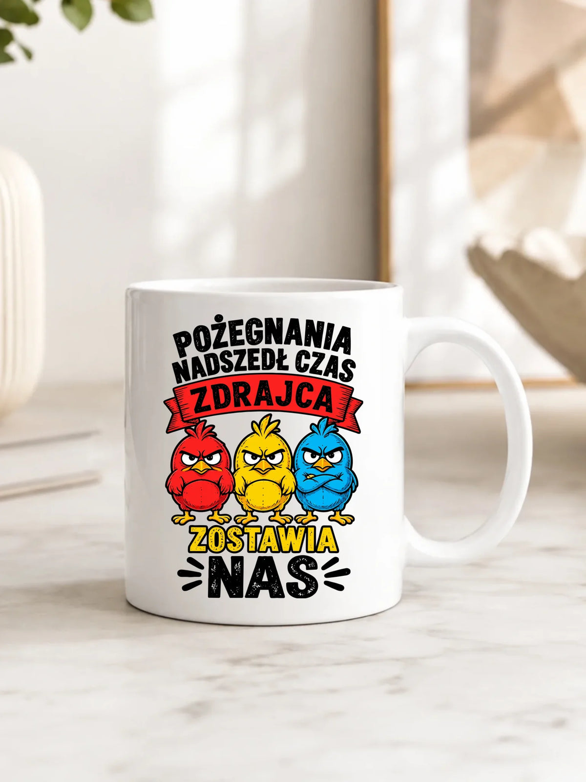Prezent na odejście z pracy, biały kubek z nadrukiem - Zdrajca zostawia nas