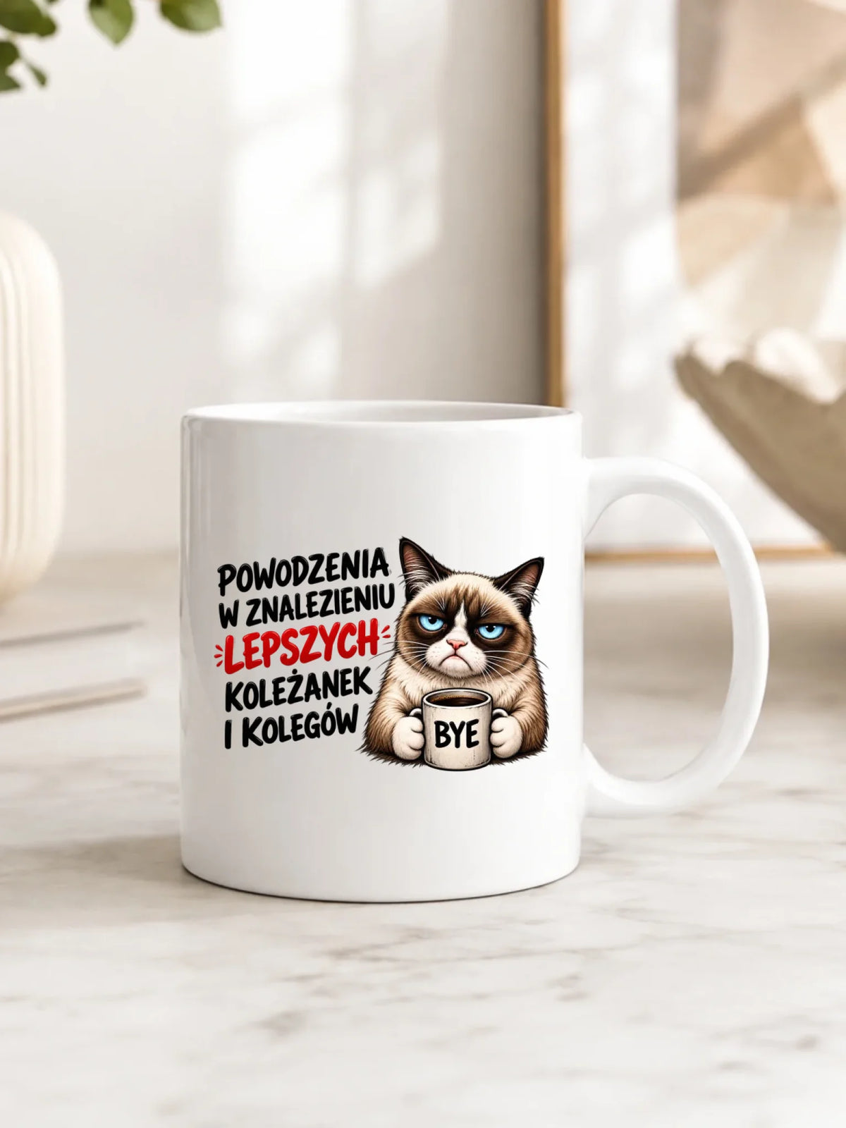 Prezent na odejście z pracy, biały kubek z nadrukiem - Lepszych koleżanek i kolegów