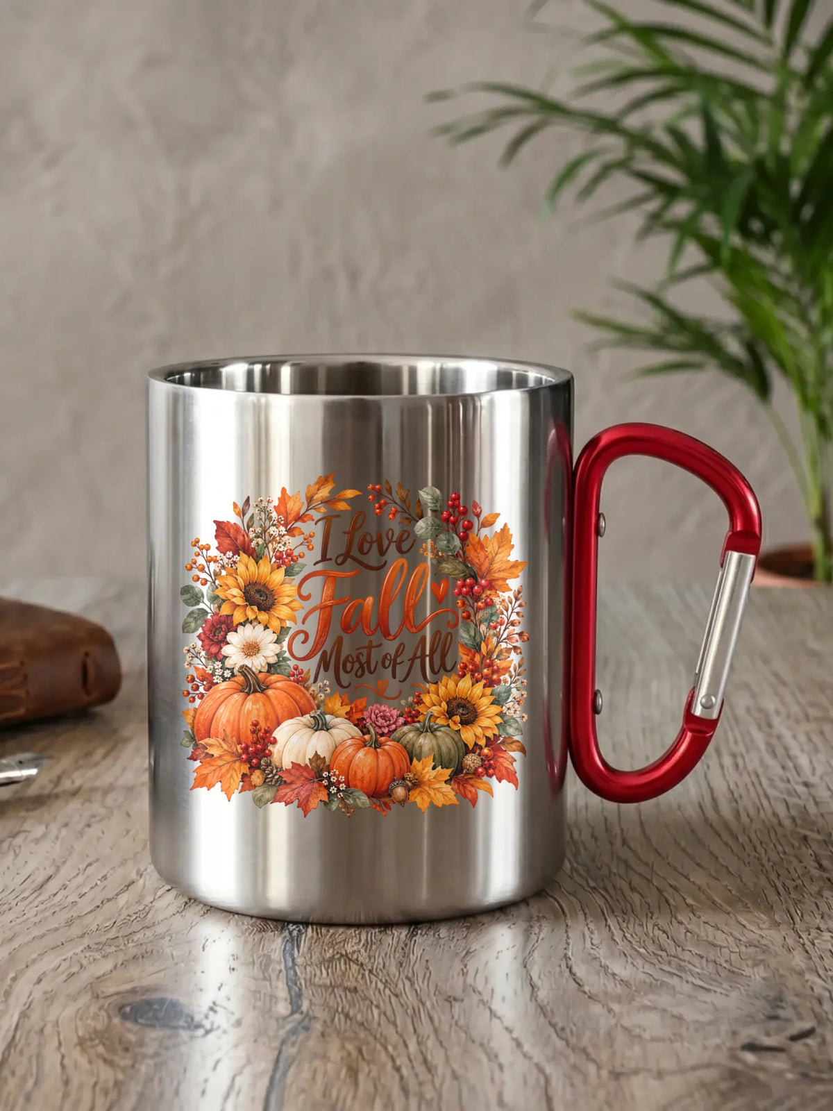 Prezent na jesień srebrny kubek turystyczny z karabińczykiem z nadrukiem - I Love Fall Most of All