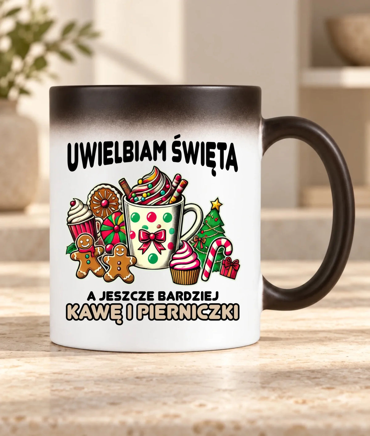 Kubek magiczny świąteczny - Uwielbiam święta kawę i pierniczki BN47