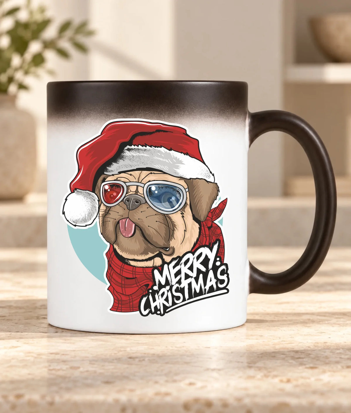 Kubek magiczny świąteczny - Mops Merry Christmas BN62