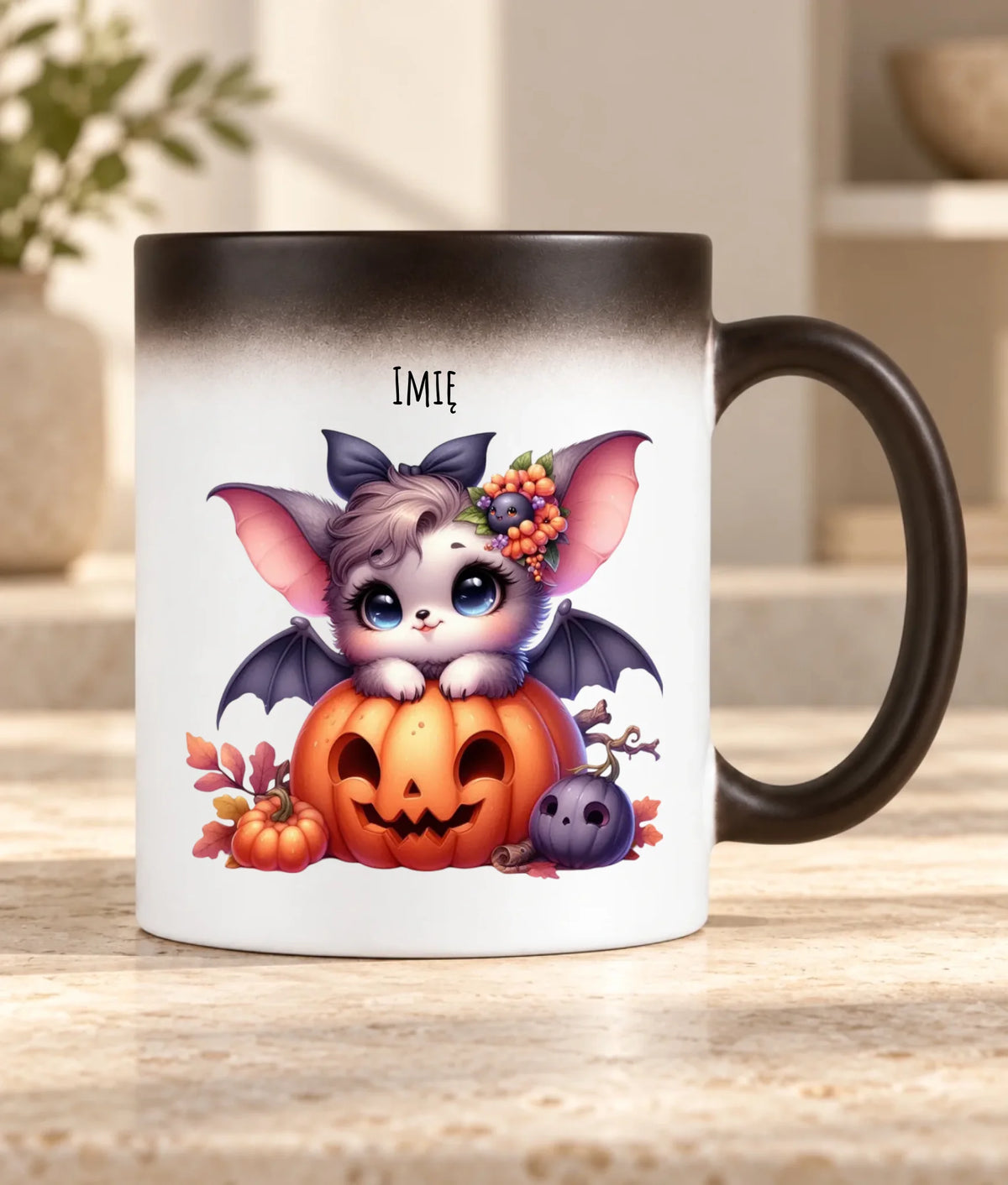 Kubek magiczny halloweenowy - Uroczy nietoperz z dynią - personalizowany HL08