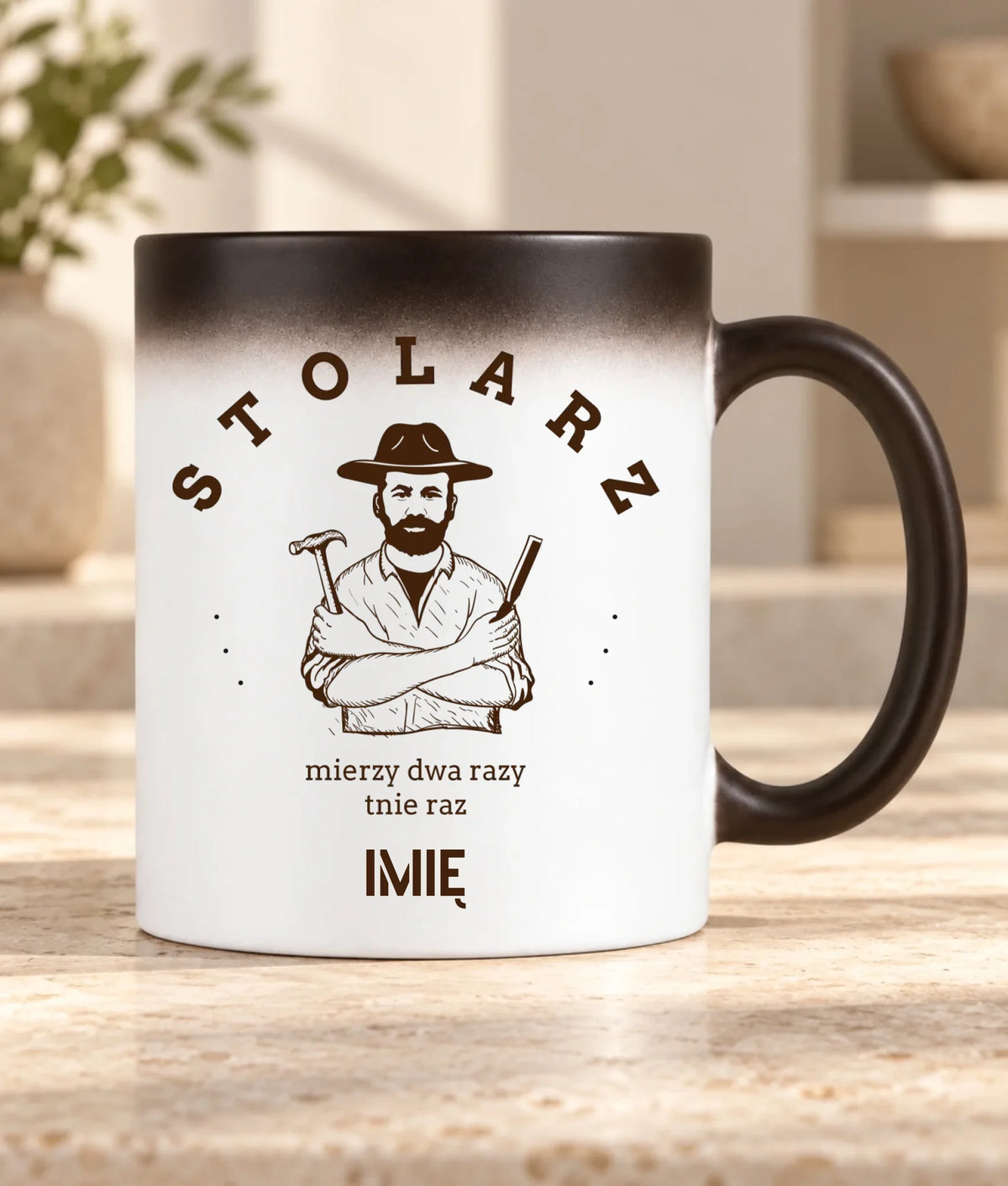 Kubek magiczny dla stolarza - Mierzy dwa razy tnie raz - personalizowany ZS02