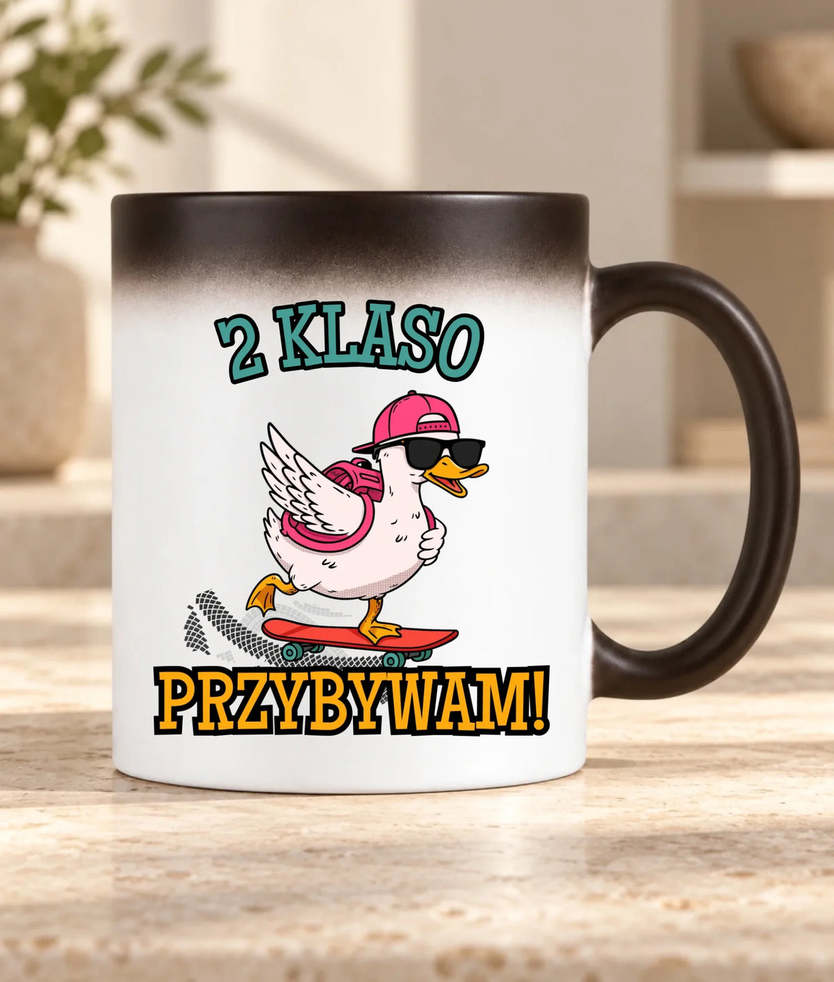 Kubek magiczny na powrót do szkoły Przybywam personalizuj klasę SZ08